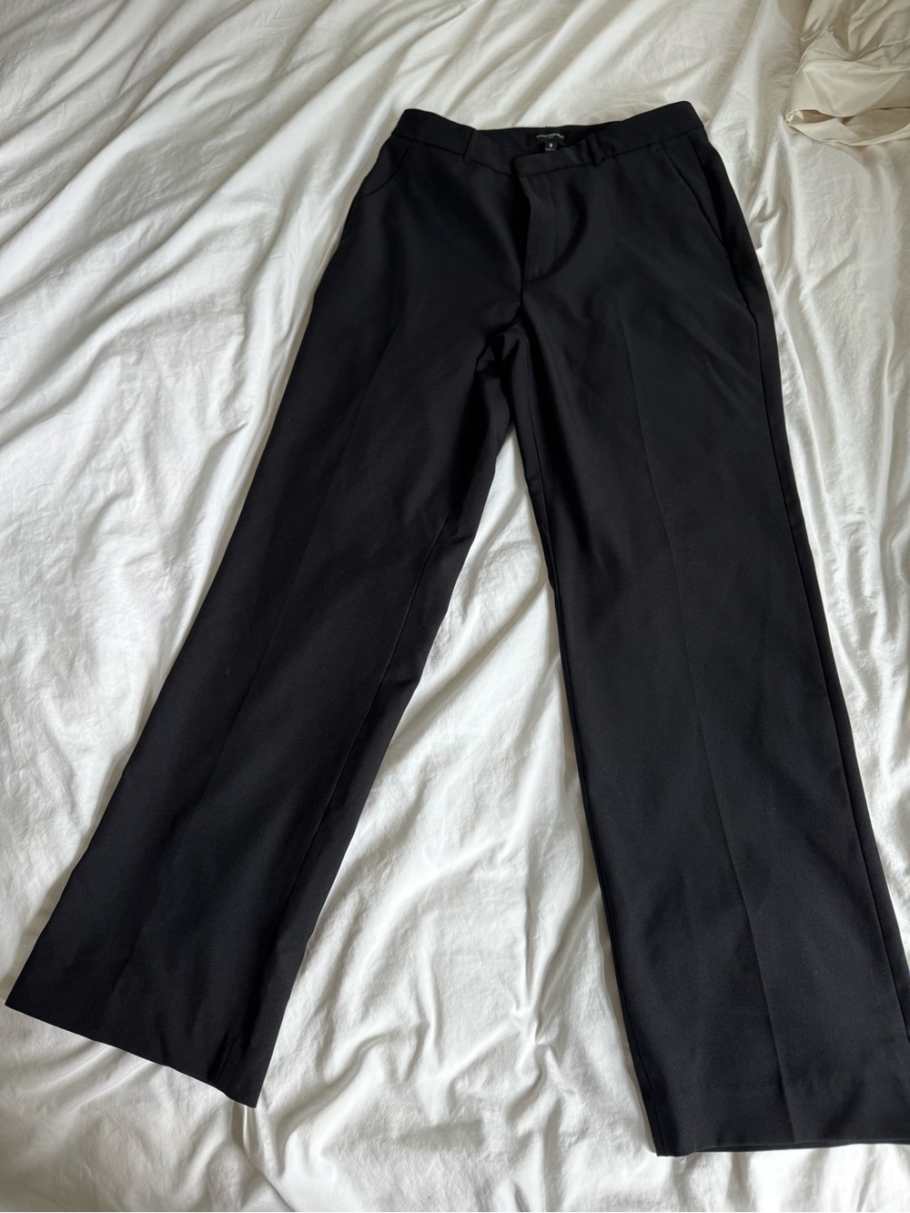 Banana Republic Black Women's size 6 Dress Pants - Classic Straight Leg